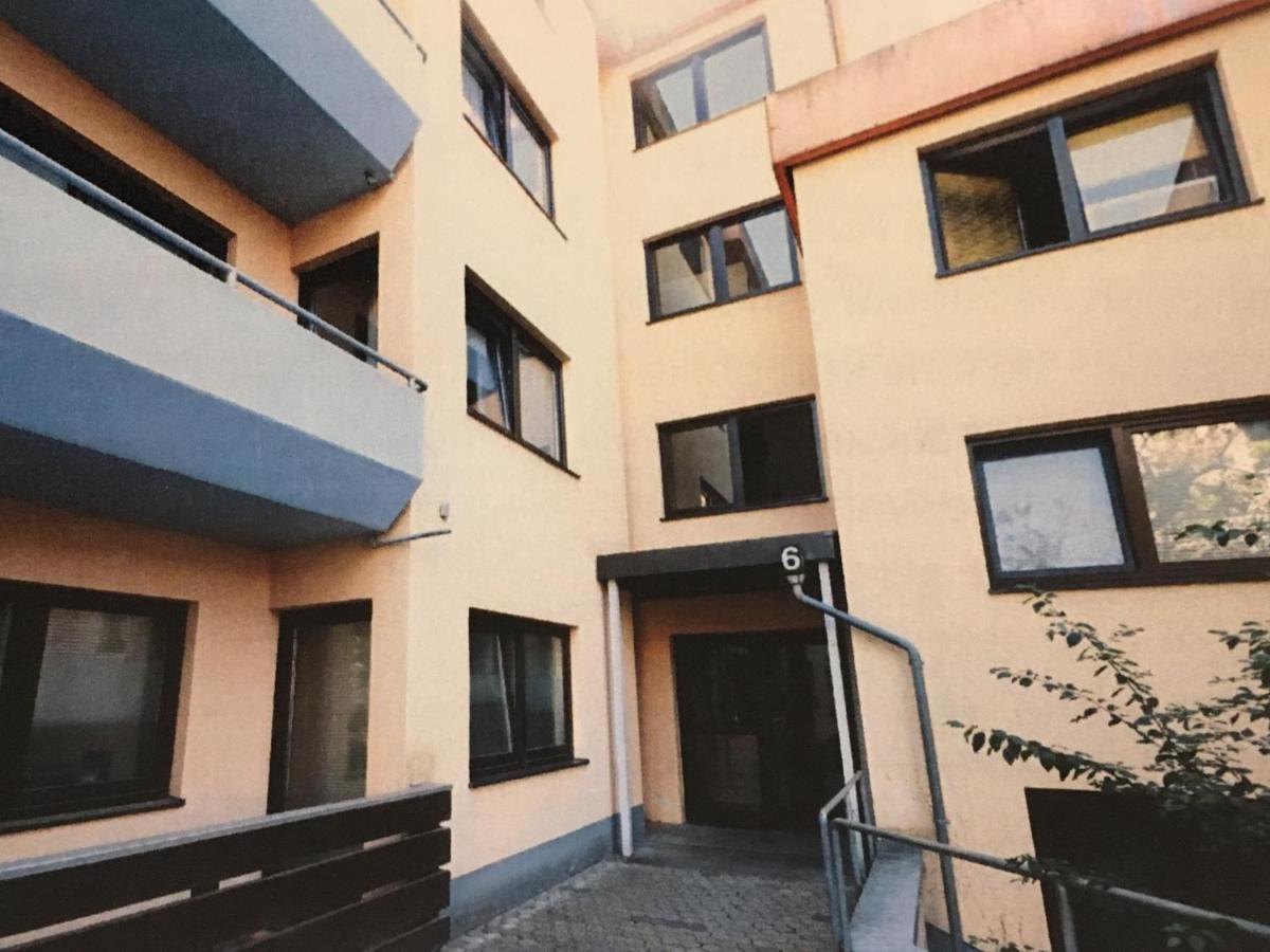 Zwei Zimmer Appartment Mit Balkon Und Stellplatz Voll Moebliert Trier Dış mekan fotoğraf