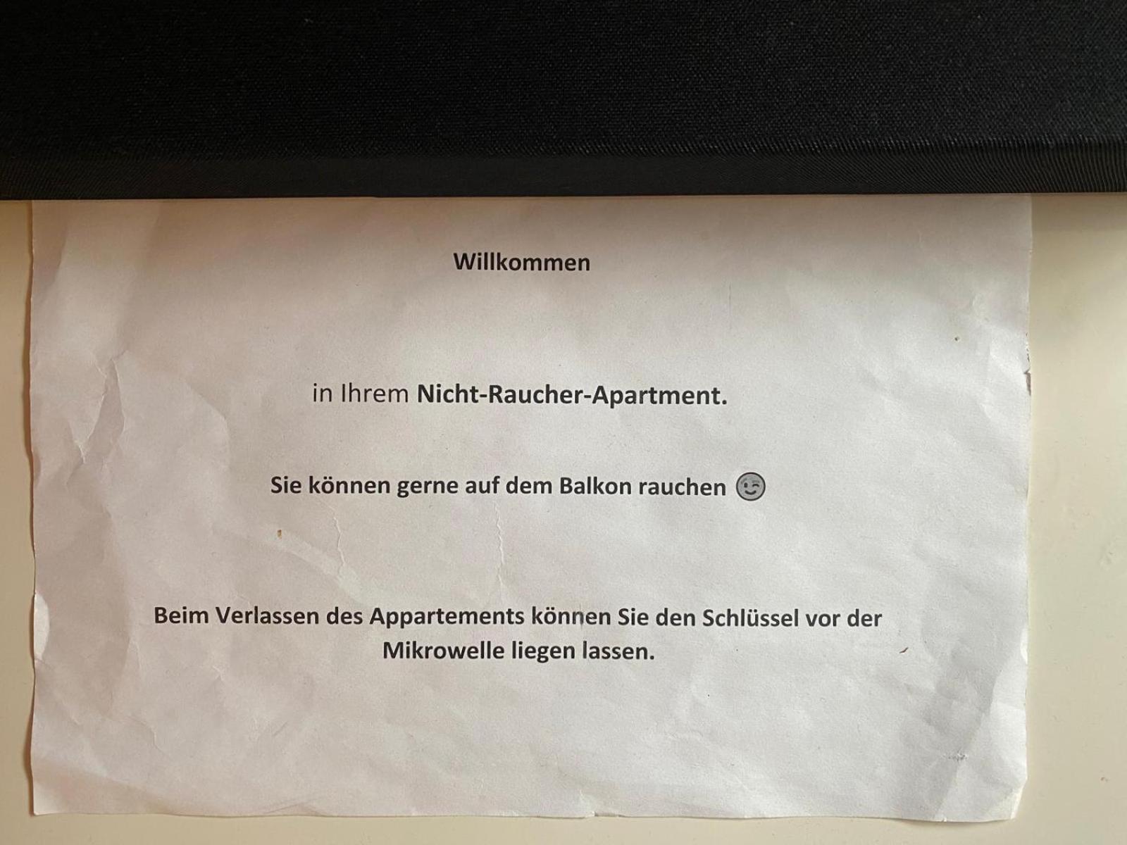 Zwei Zimmer Appartment Mit Balkon Und Stellplatz Voll Moebliert Trier Dış mekan fotoğraf