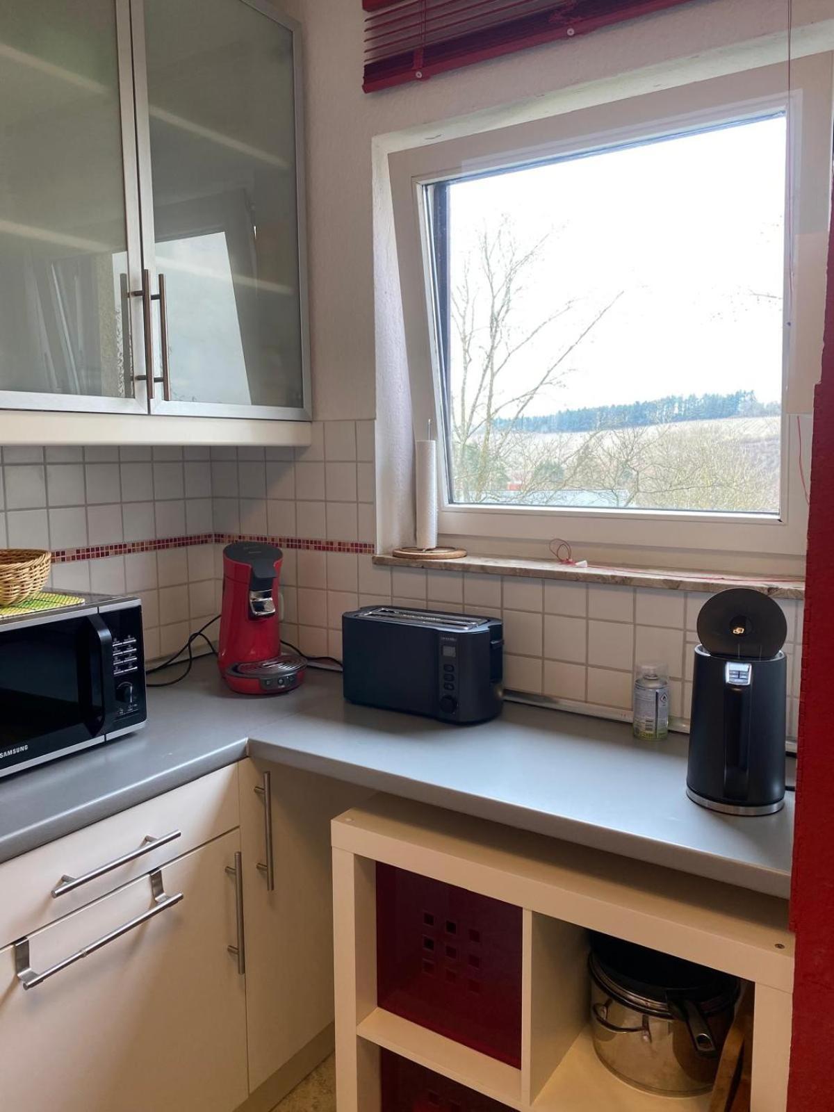 Zwei Zimmer Appartment Mit Balkon Und Stellplatz Voll Moebliert Trier Dış mekan fotoğraf